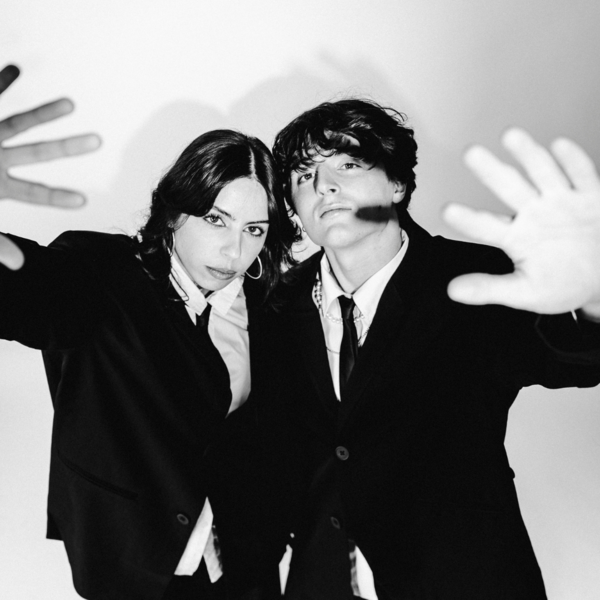 ADÈLE ET ROBIN